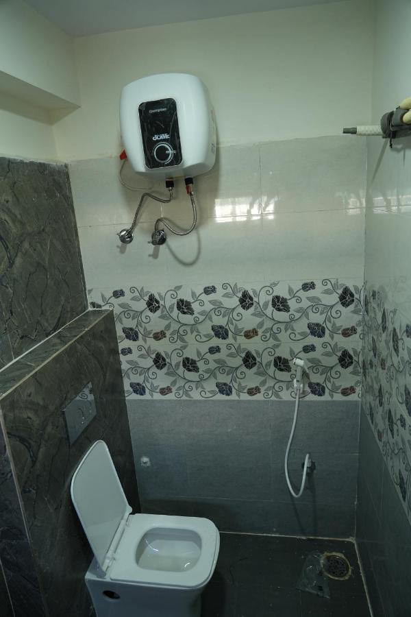 5 Star Grand- Premium Hotel Shamshabad Ngoại thất bức ảnh