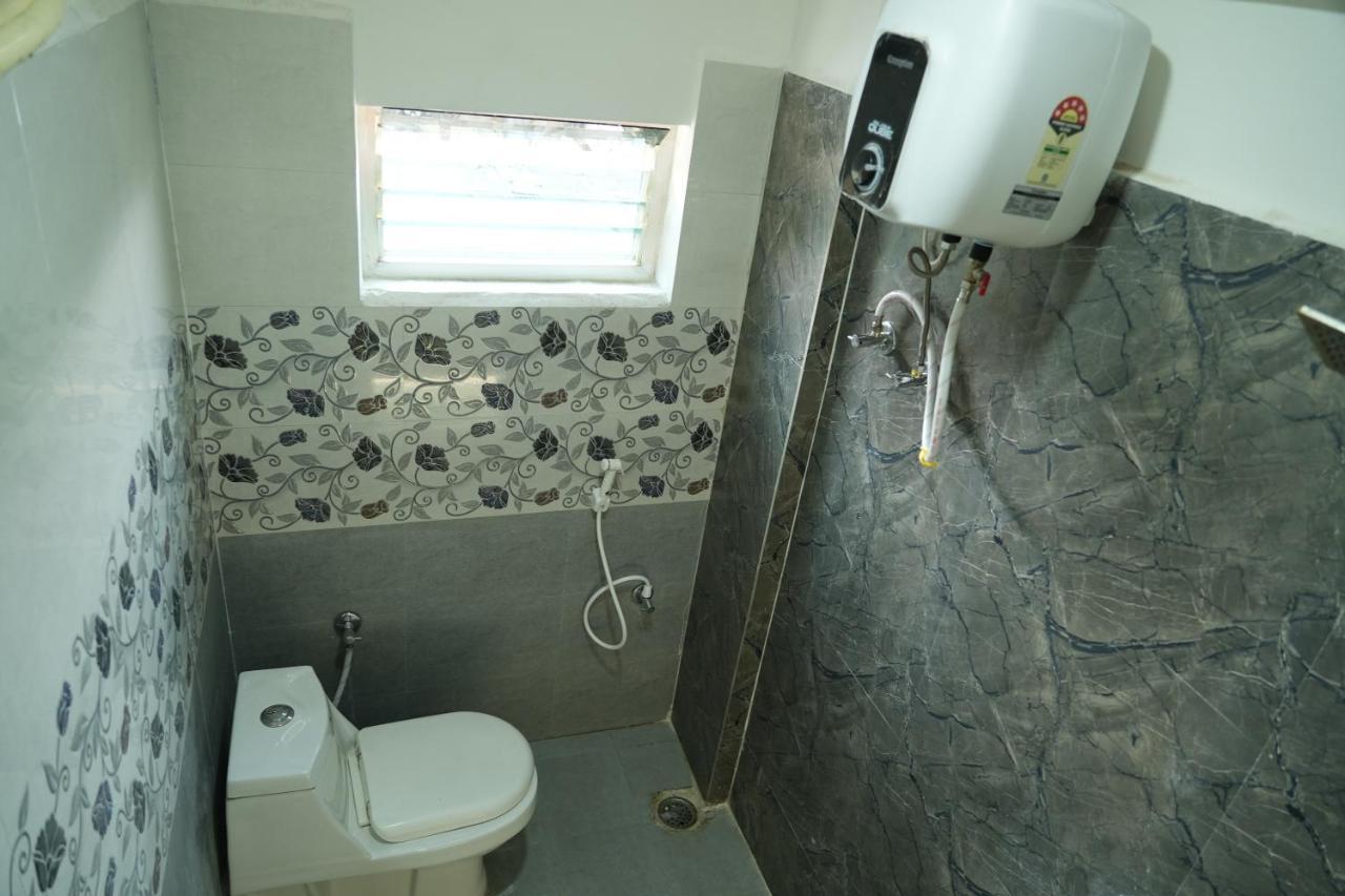 5 Star Grand- Premium Hotel Shamshabad Ngoại thất bức ảnh